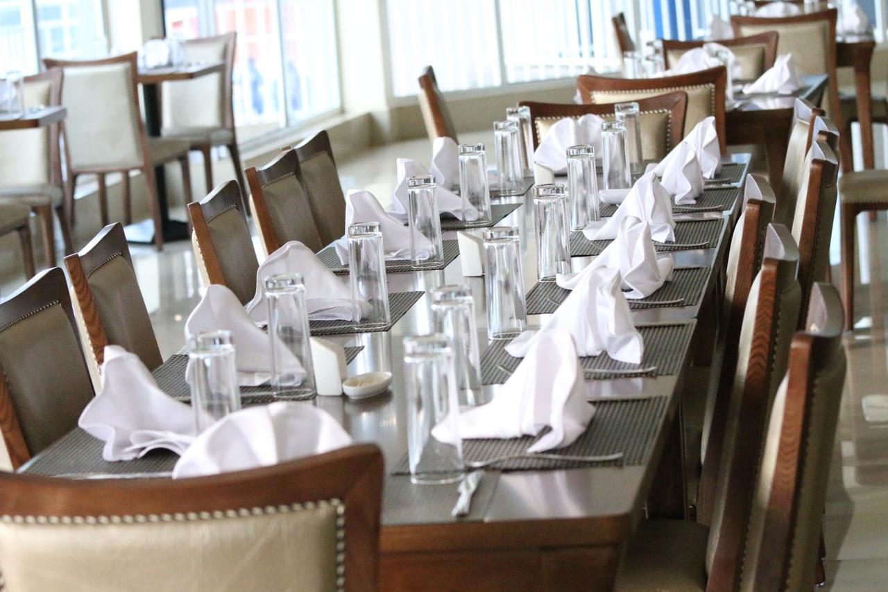 Dove Hotel Kigali Bagian luar foto
