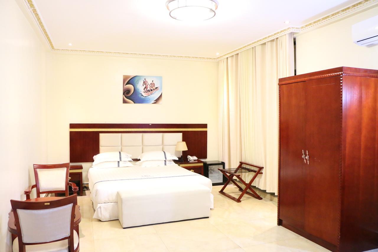 Dove Hotel Kigali Bagian luar foto