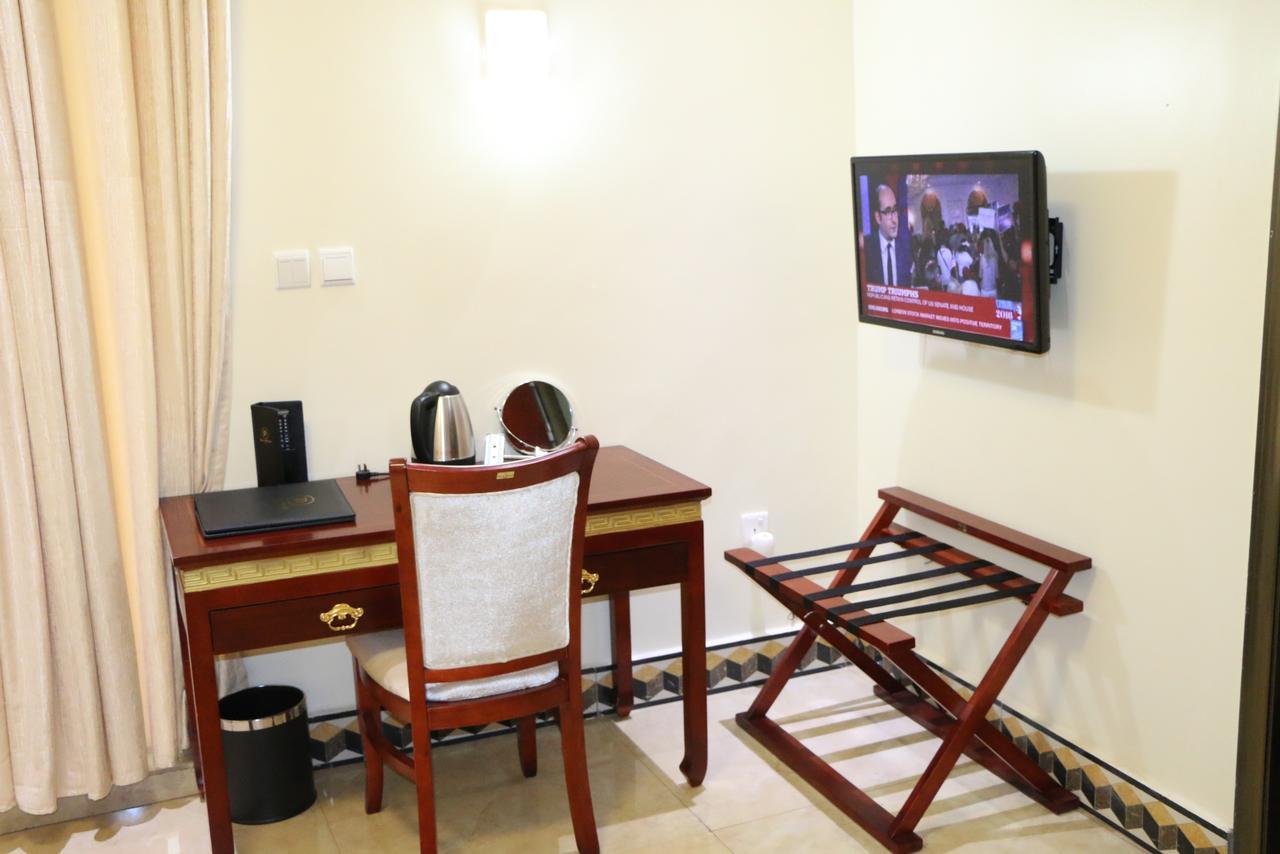 Dove Hotel Kigali Bagian luar foto
