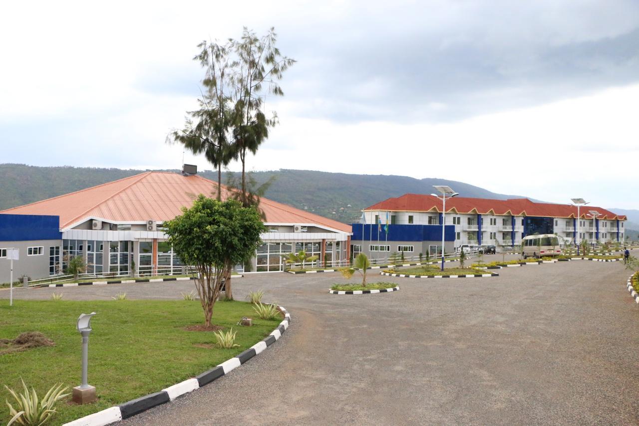Dove Hotel Kigali Bagian luar foto