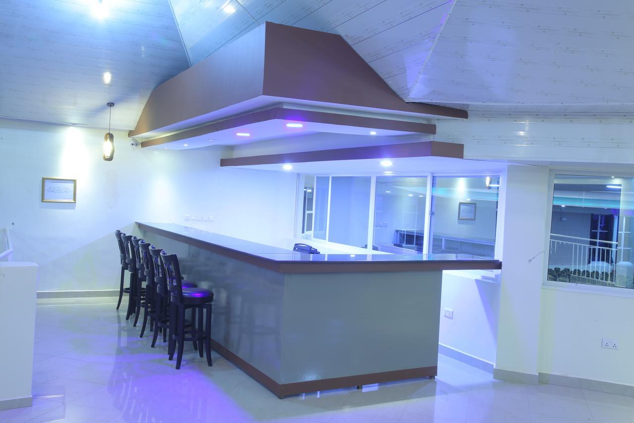 Dove Hotel Kigali Bagian luar foto