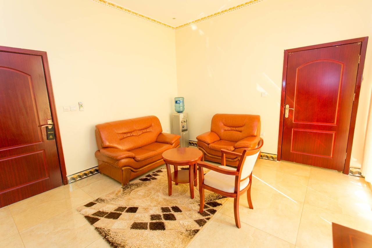 Dove Hotel Kigali Bagian luar foto