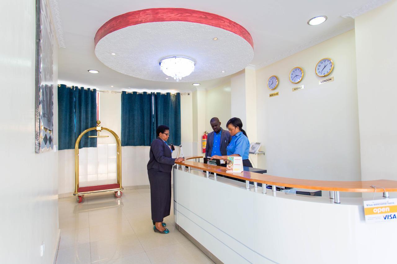 Dove Hotel Kigali Bagian luar foto