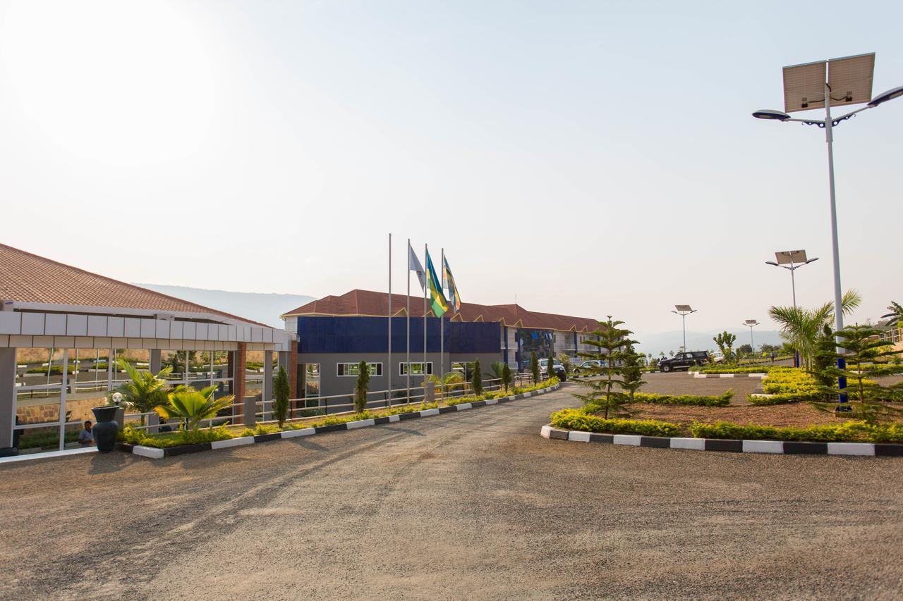 Dove Hotel Kigali Bagian luar foto