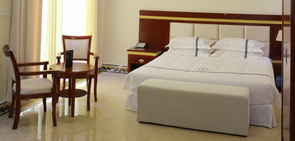 Dove Hotel Kigali Bagian luar foto